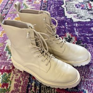 H&M ivory beige lug sole boots size 41